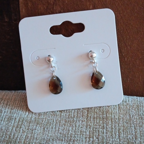 Silver Tone Topaz Faceted Tear Drop Post Earrings - Picture 6 of 6